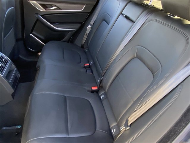 Used 2021 Jaguar F-PACE image 25