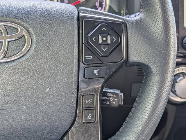 Used 2020 Toyota 4Runner TRD Off-Road Premium w/ Moonroof Package AWD/4WD image 22