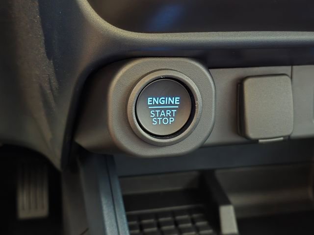 New 2025 Ford Maverick Lobo image 37