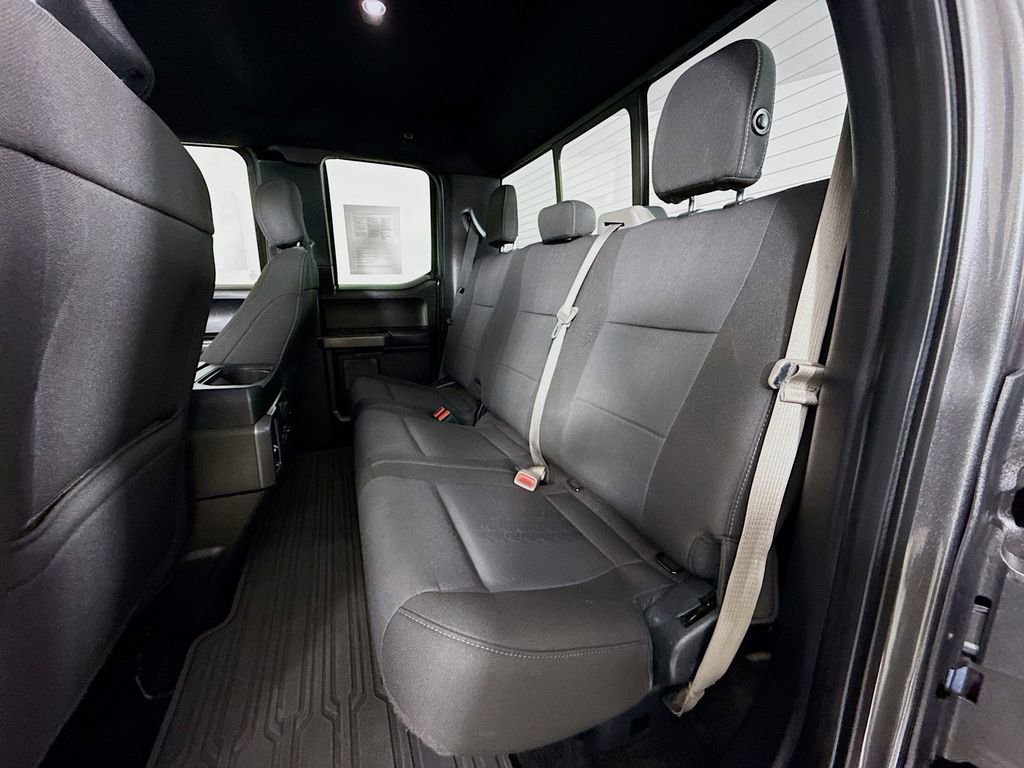 Used 2018 Ford F150 XLT w/ Equipment Group 302A Luxury AWD/4WD image 26