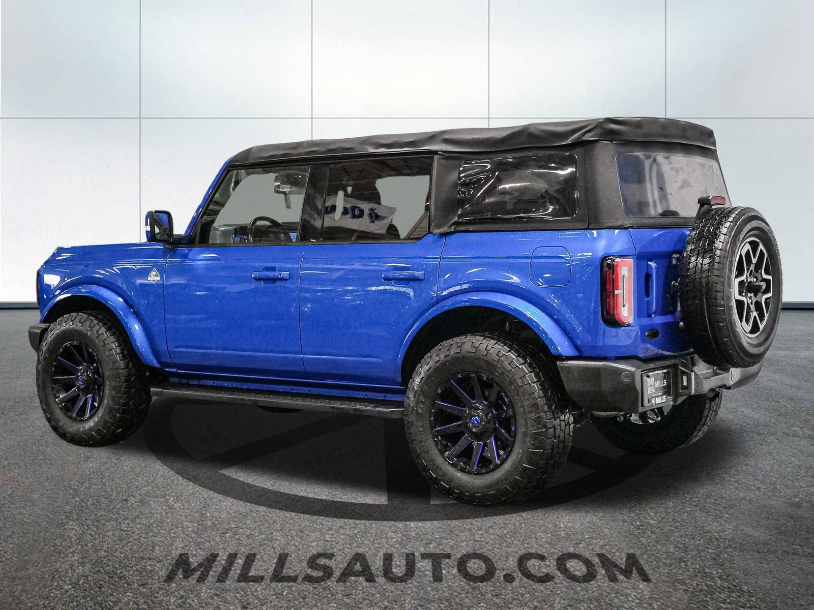 Used 2022 Ford Bronco Outer Banks image 4