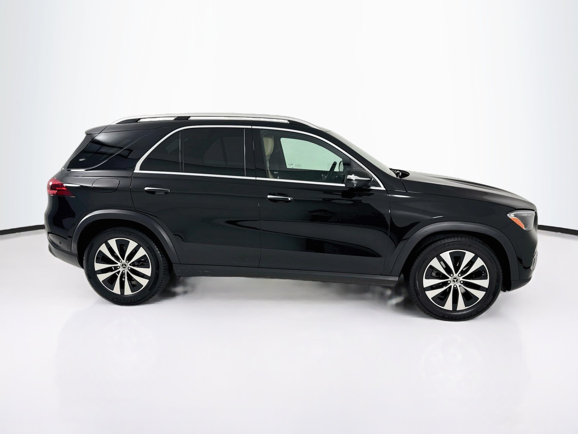 Certified 2026 Mercedes-Benz GLE 350 4MATIC image 9