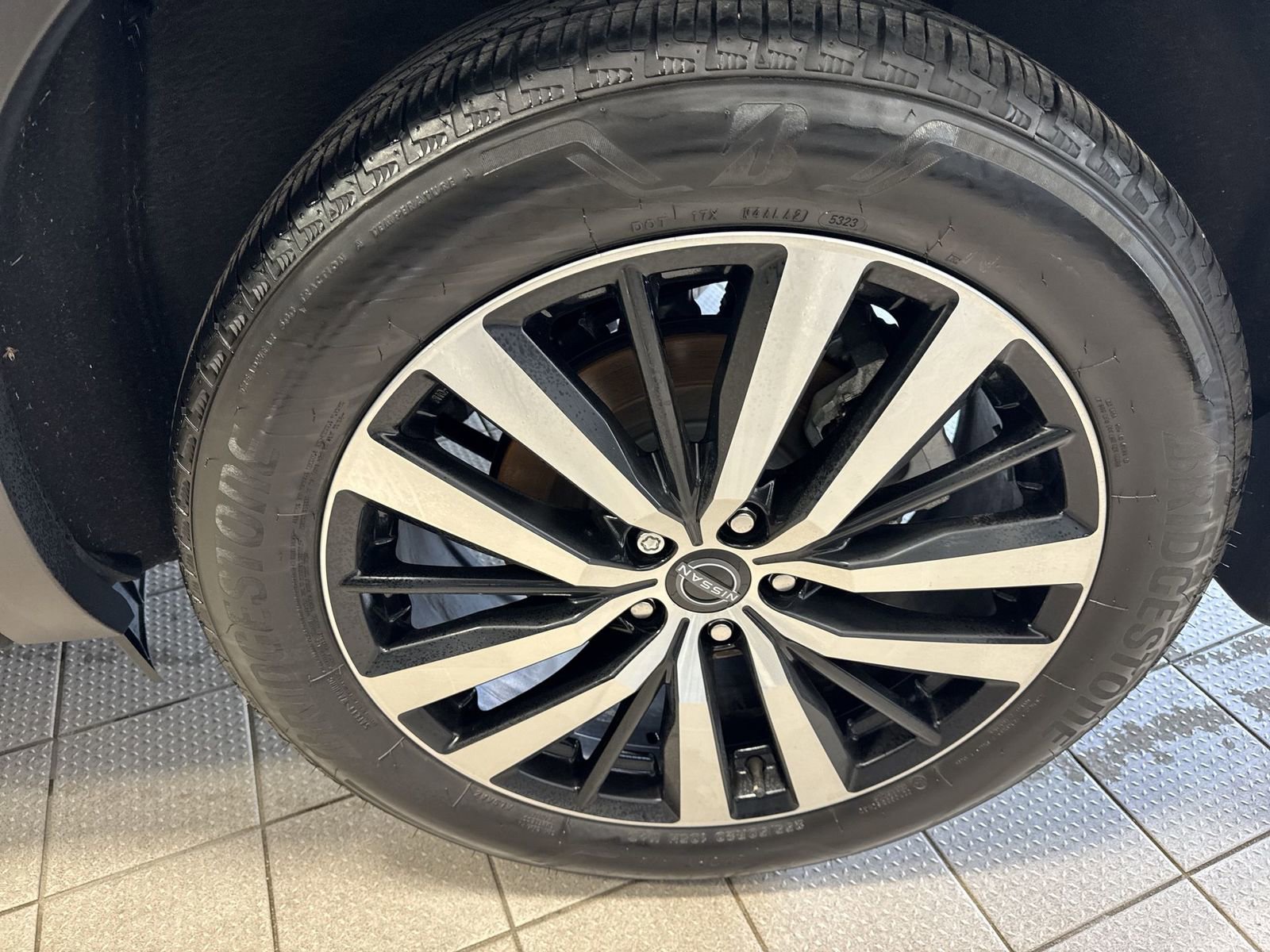 Certified 2024 Nissan Pathfinder Platinum image 14