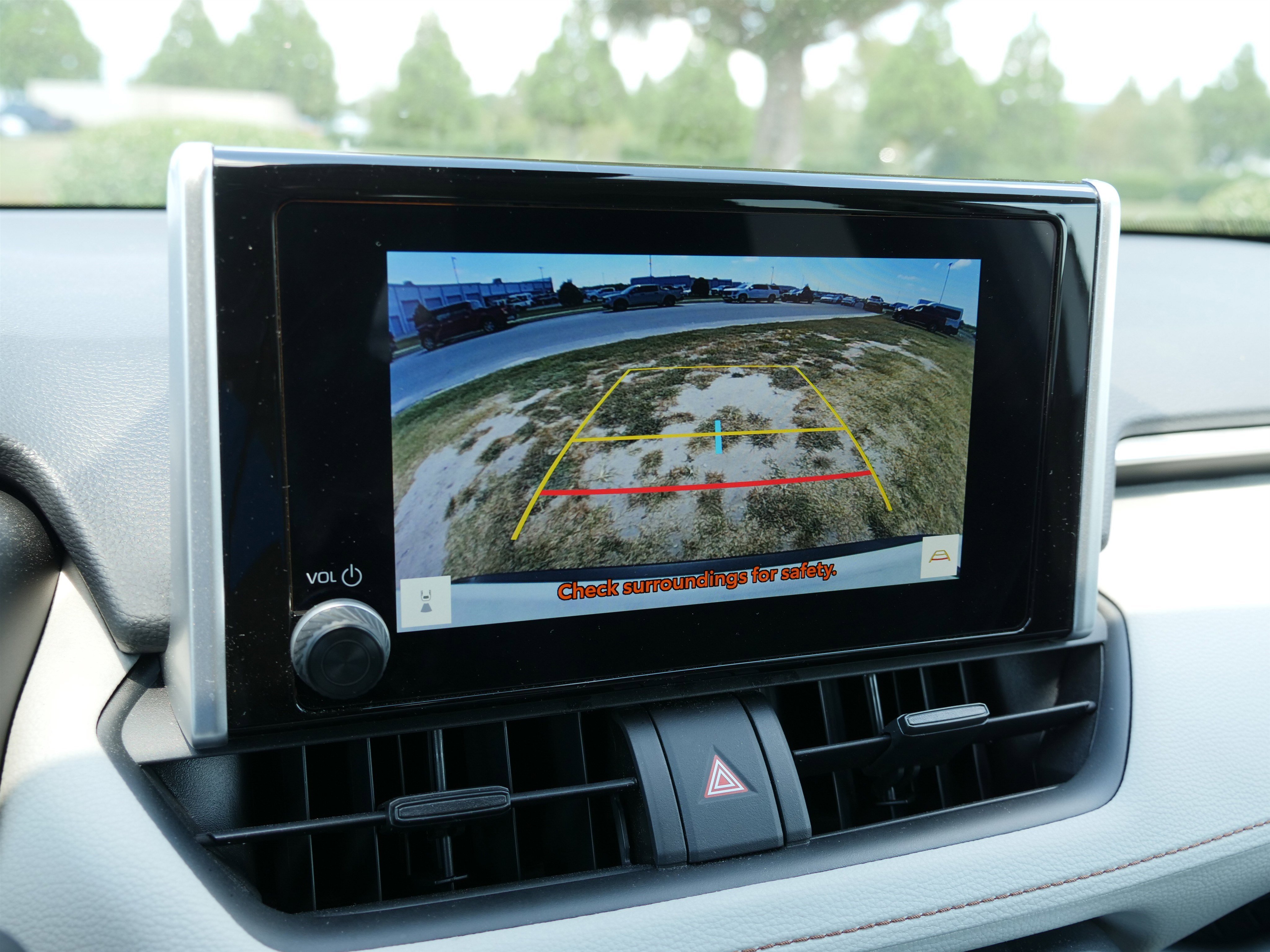 Used 2024 Toyota RAV4 XLE image 27