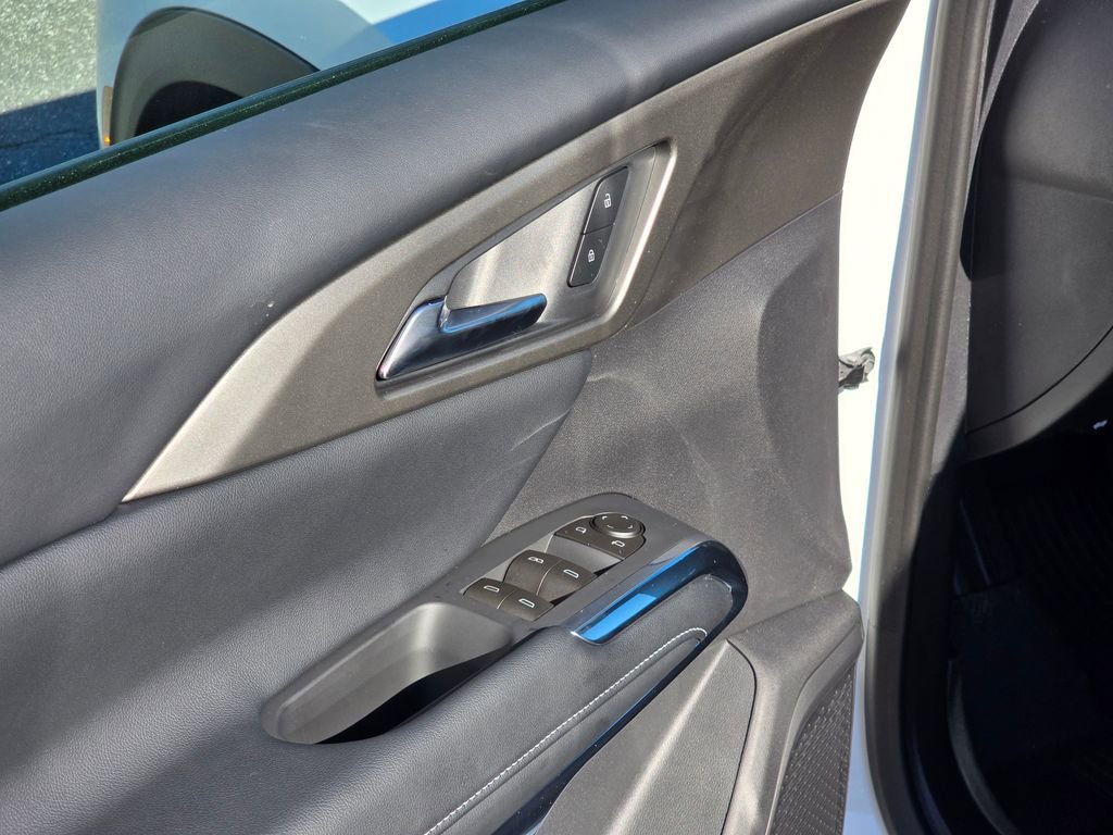 New 2026 Chevrolet Traverse LT image 35