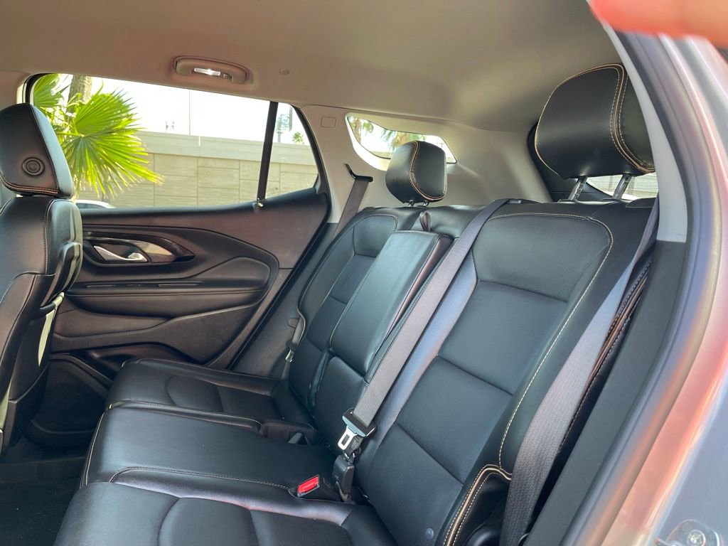 Used 2023 GMC Terrain AT4 image 15