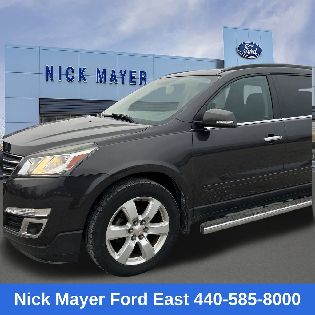 Used 2016 Chevrolet Traverse LT w/ Style and Technology Package image 18
