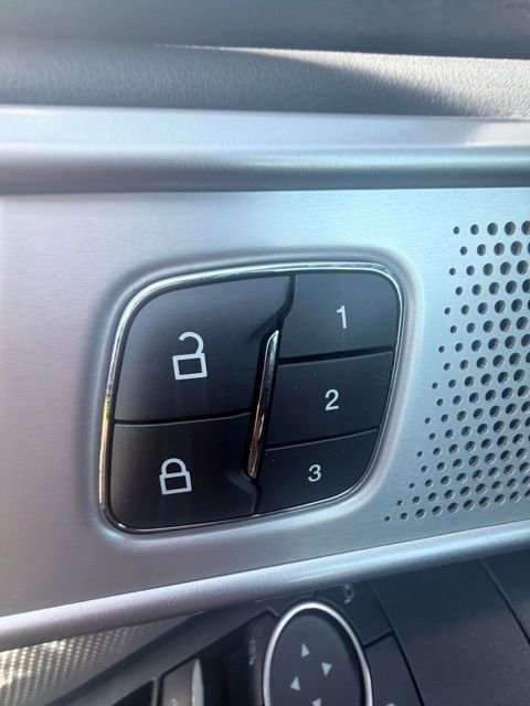 Used 2020 Ford Explorer ST w/ Premium Technology Package image 21