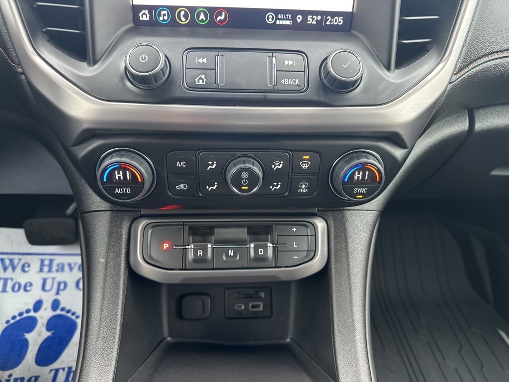 Used 2023 GMC Acadia AT4 w/ Technology Package image 22