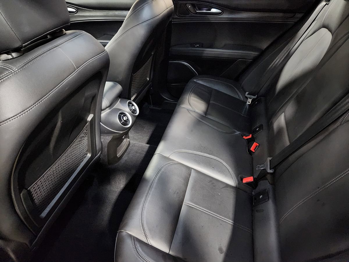 Used 2018 Alfa Romeo Stelvio AWD image 48