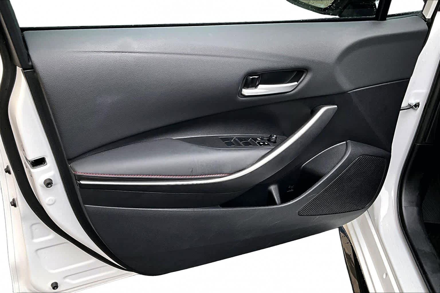 Used 2024 Toyota Corolla SE FWD image 21