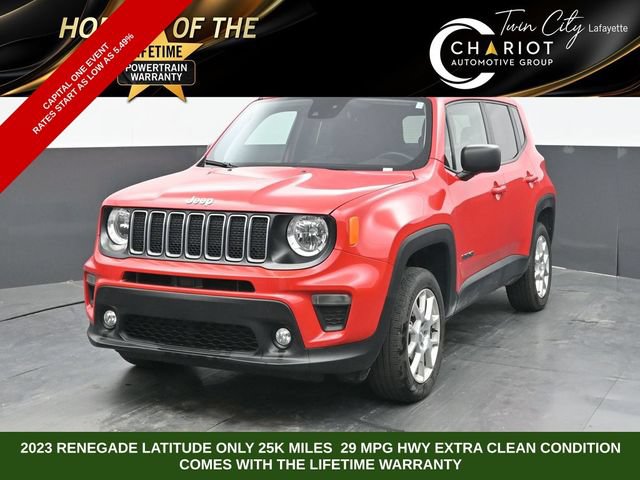 Used 2023 Jeep Renegade Latitude w/ Premium Group AWD/4WD image 1
