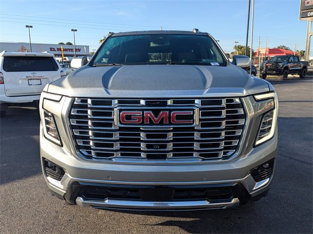 Used 2025 GMC Yukon Denali image 9