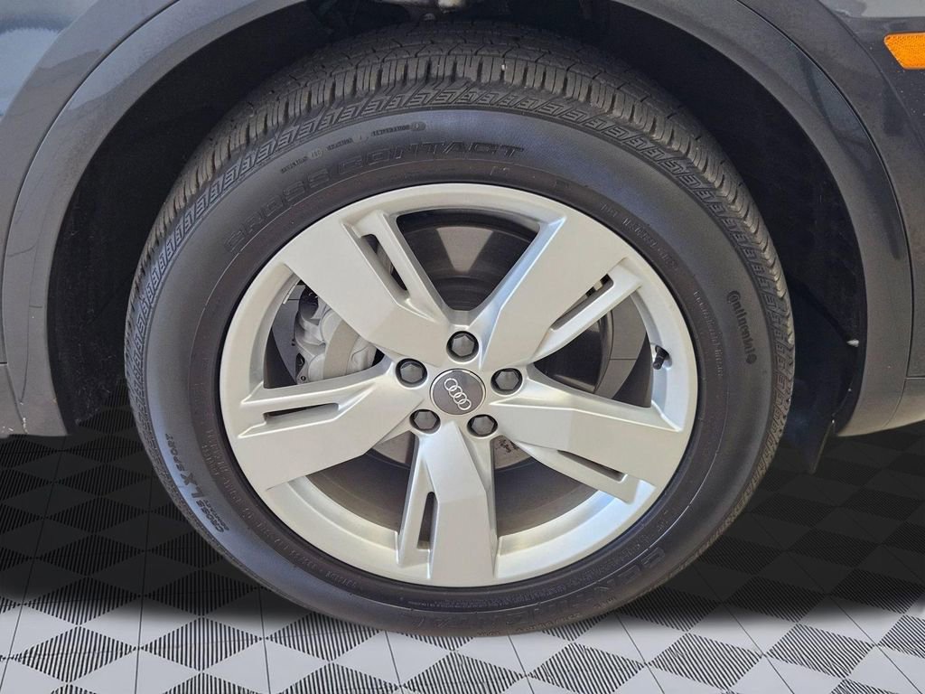 Used 2019 Audi Q5 2.0T Premium Plus w/ Premium Plus Package image 31