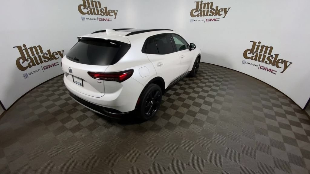 Certified 2023 Buick Envision Essence w/ Technology Package I AWD/4WD image 8