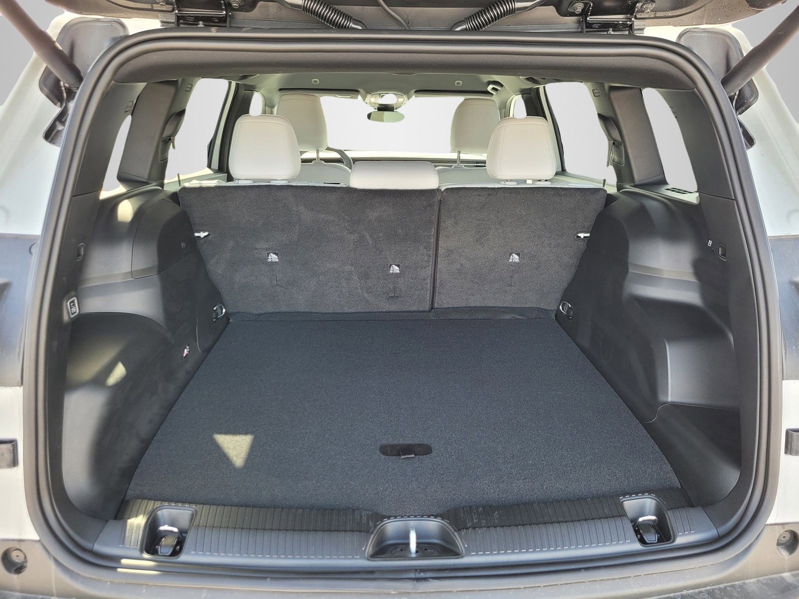 New 2026 Jeep Cherokee Limited image 7