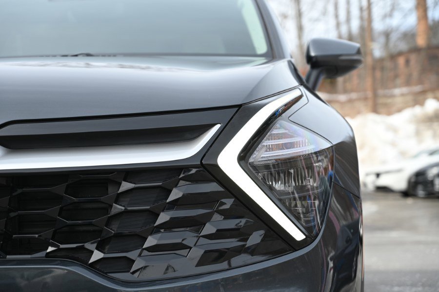Used 2023 Kia Sportage EX image 10