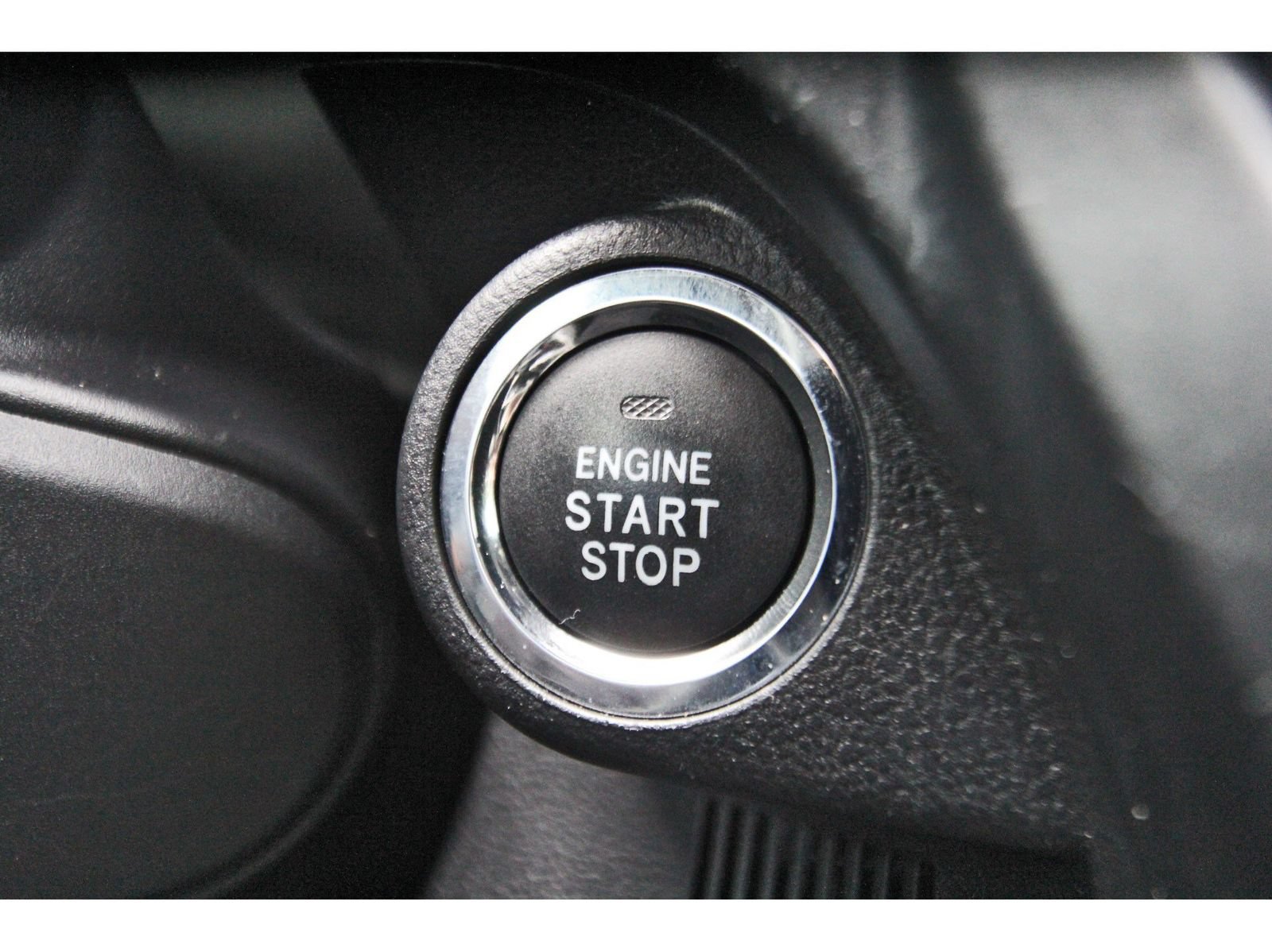 Certified 2025 Subaru Forester Premium AWD/4WD image 19