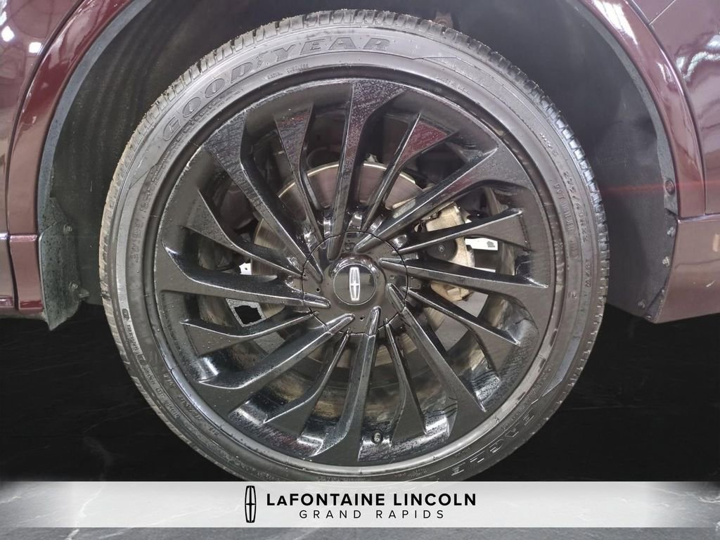 Certified 2023 Lincoln Aviator Reserve w/ Equipment Group 201A image 34