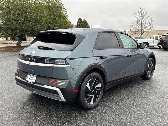 New 2026 Hyundai Ioniq 5 SE image 7