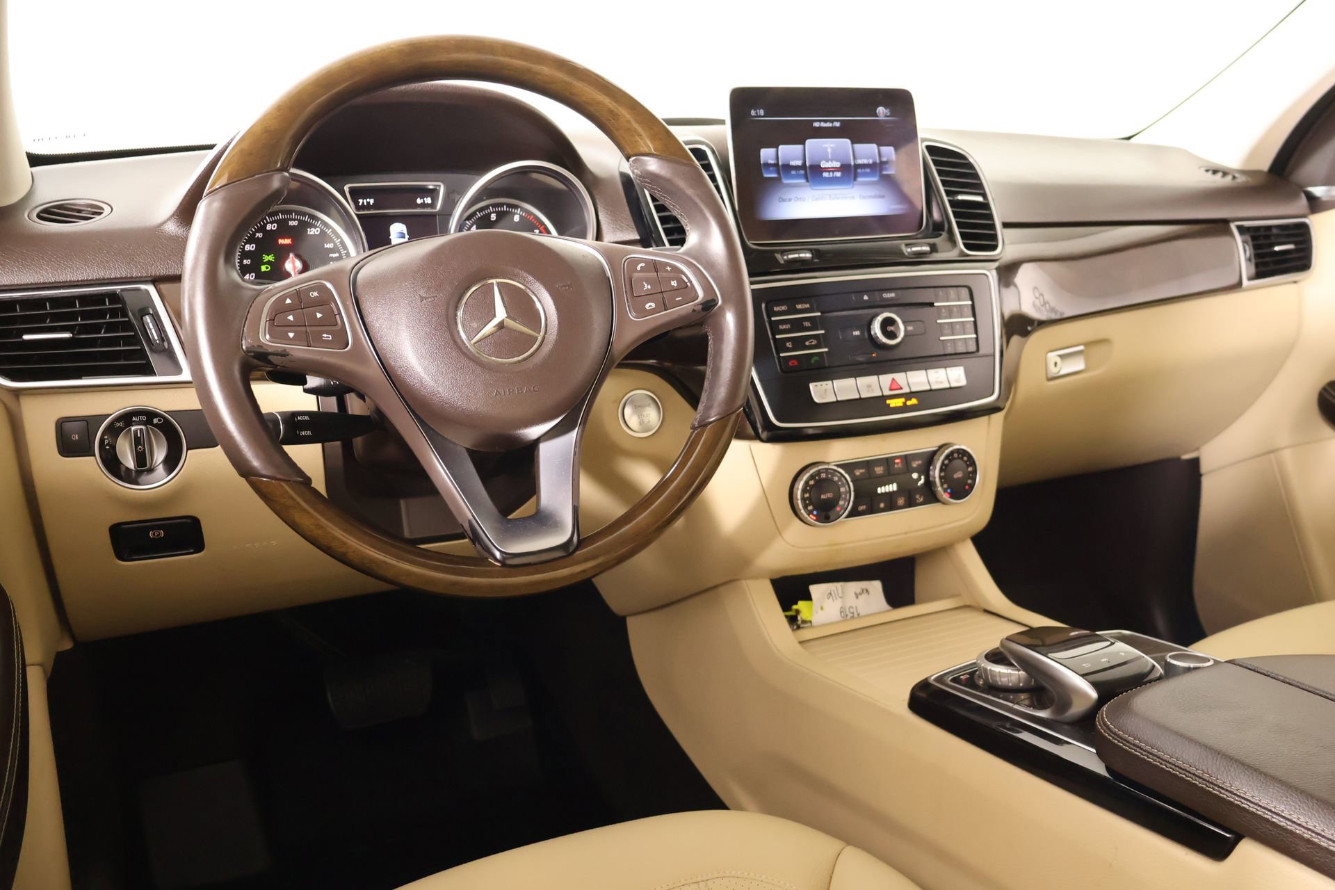 Used 2018 Mercedes-Benz GLE 350 4MATIC image 2
