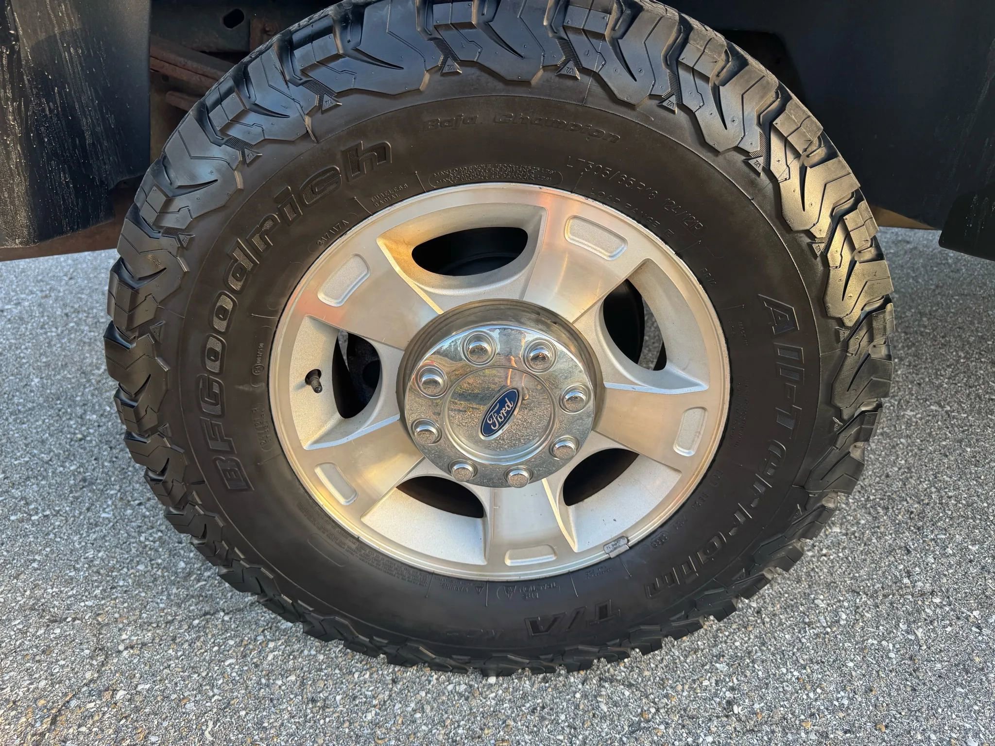 Used 2016 Ford F250 XLT w/ XLT Value Package image 26