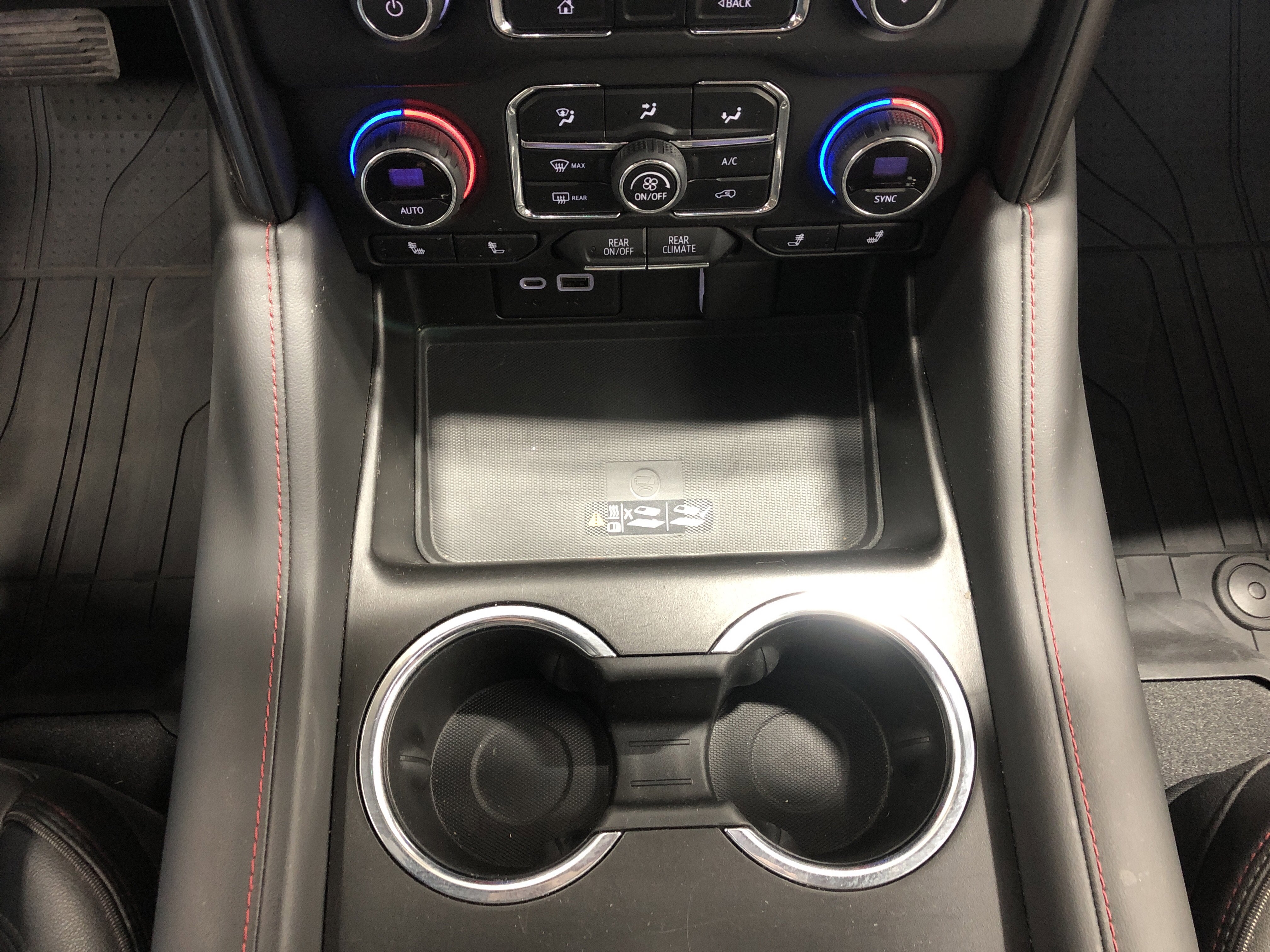 Used 2022 Chevrolet Tahoe RST w/ Sport Performance Package image 23