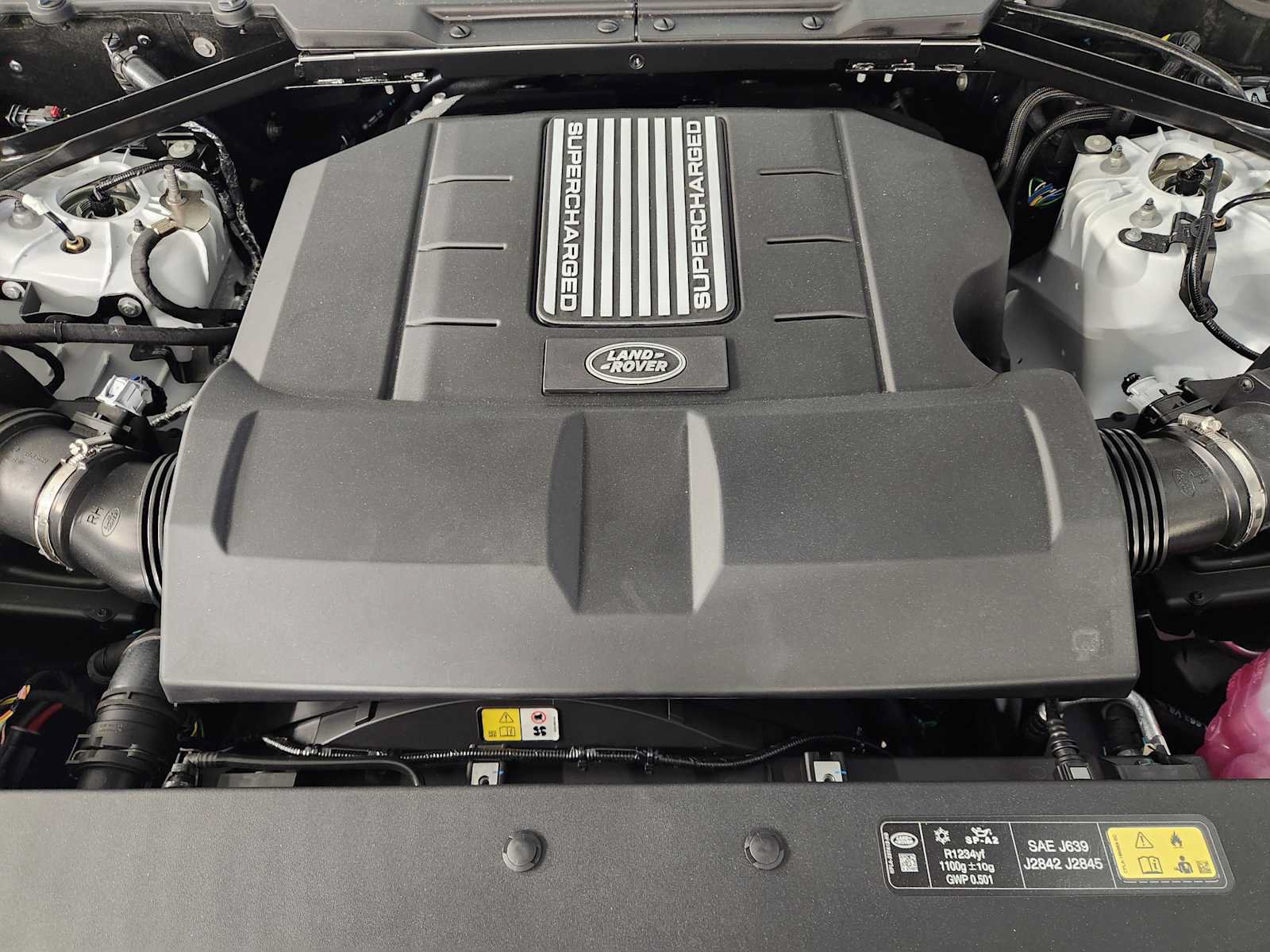 New 2026 Land Rover Defender 110 V8 AWD/4WD image 50