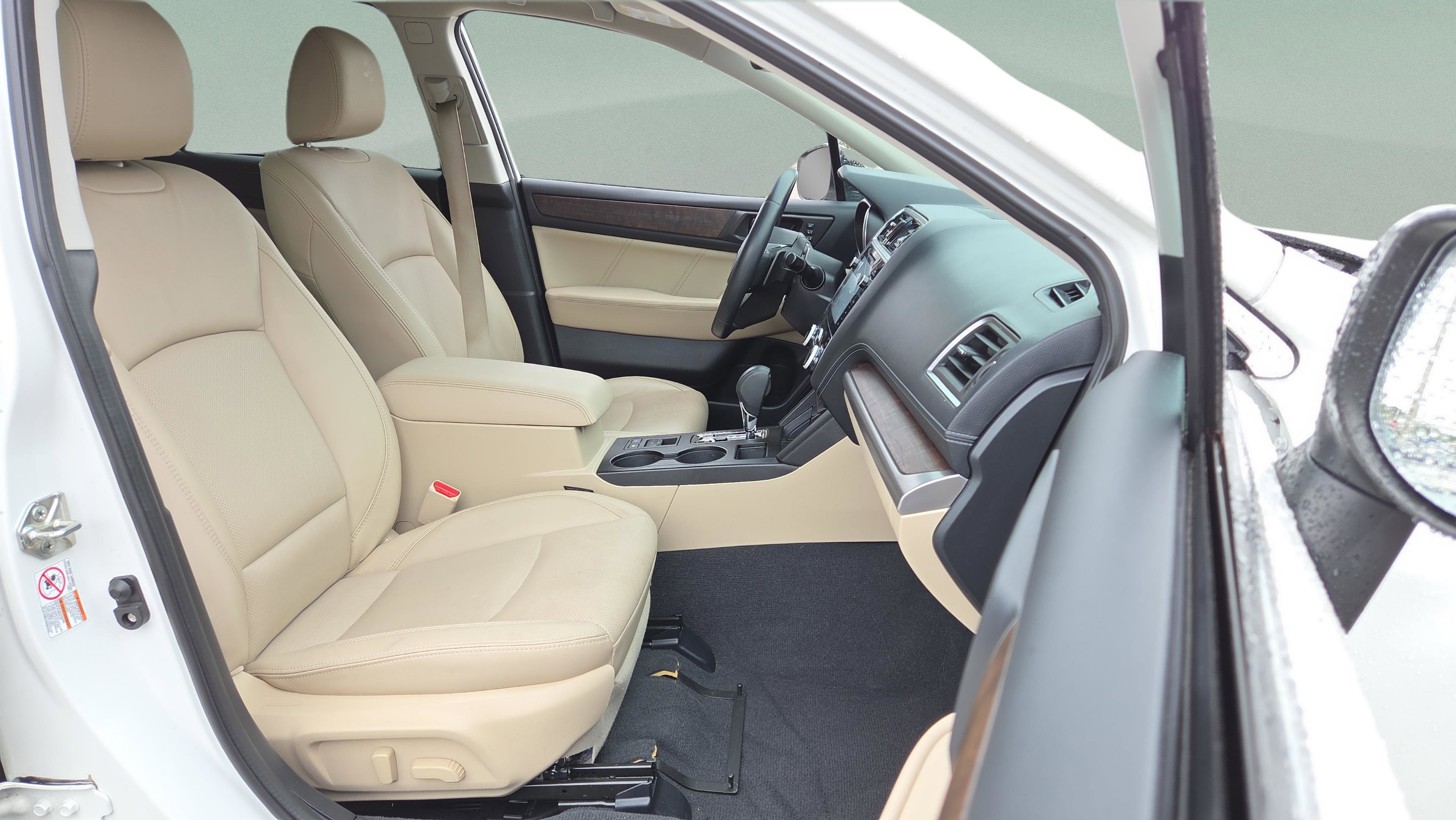 Used 2018 Subaru Outback 2.5i Limited image 19