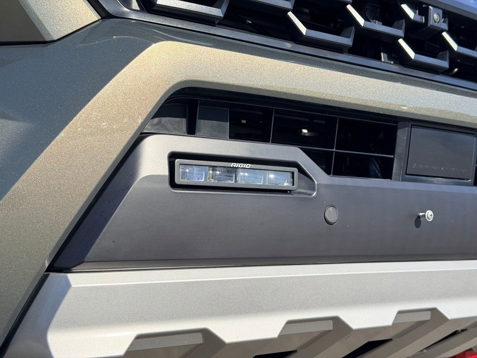 Used 2025 Toyota Tacoma Trailhunter AWD/4WD image 8