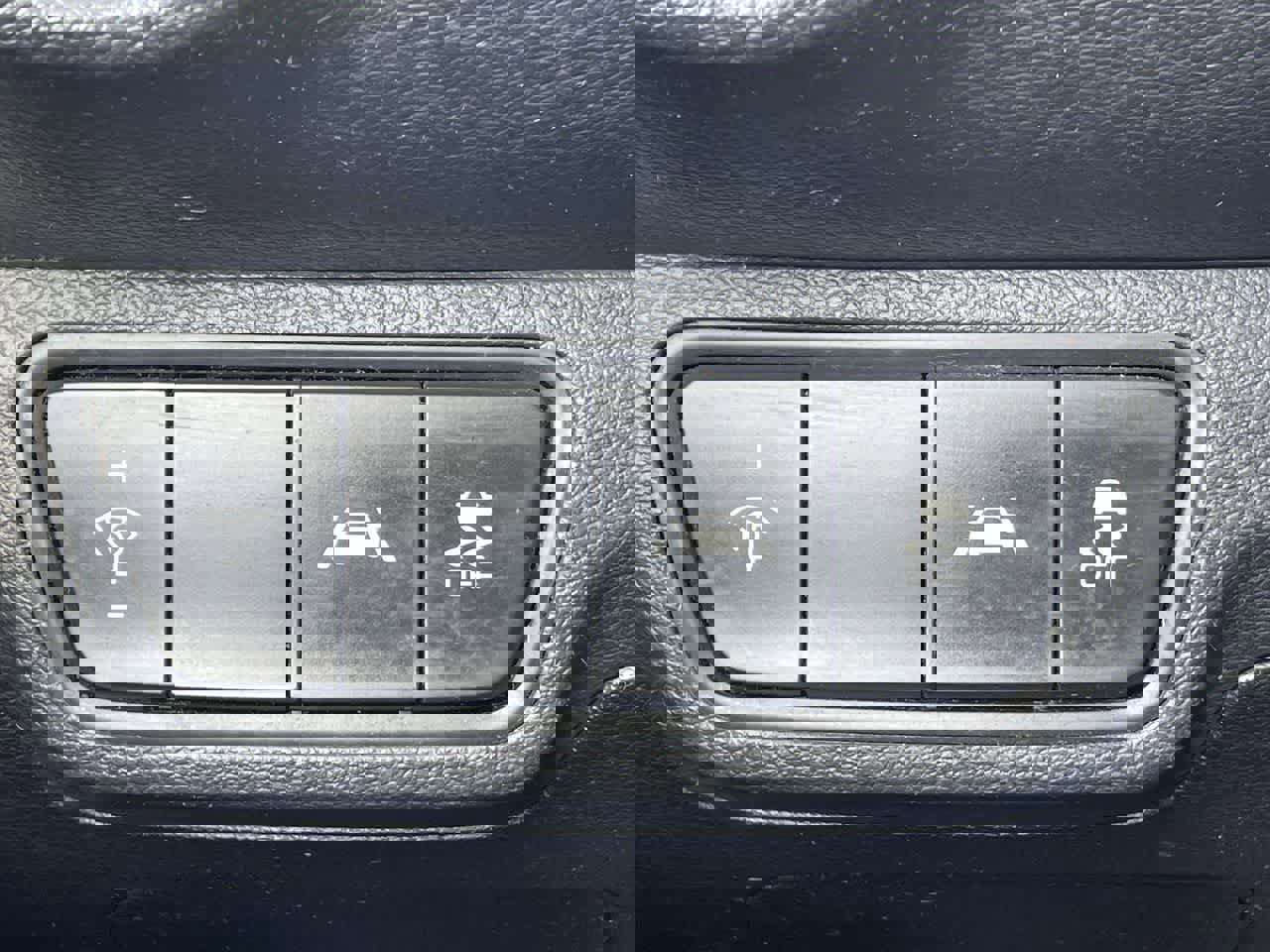 Used 2019 Kia Forte LXS image 25