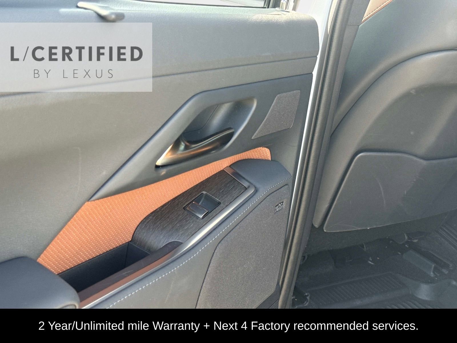 Used 2024 Lexus GX 550 w/ Accessory Package (31) image 12