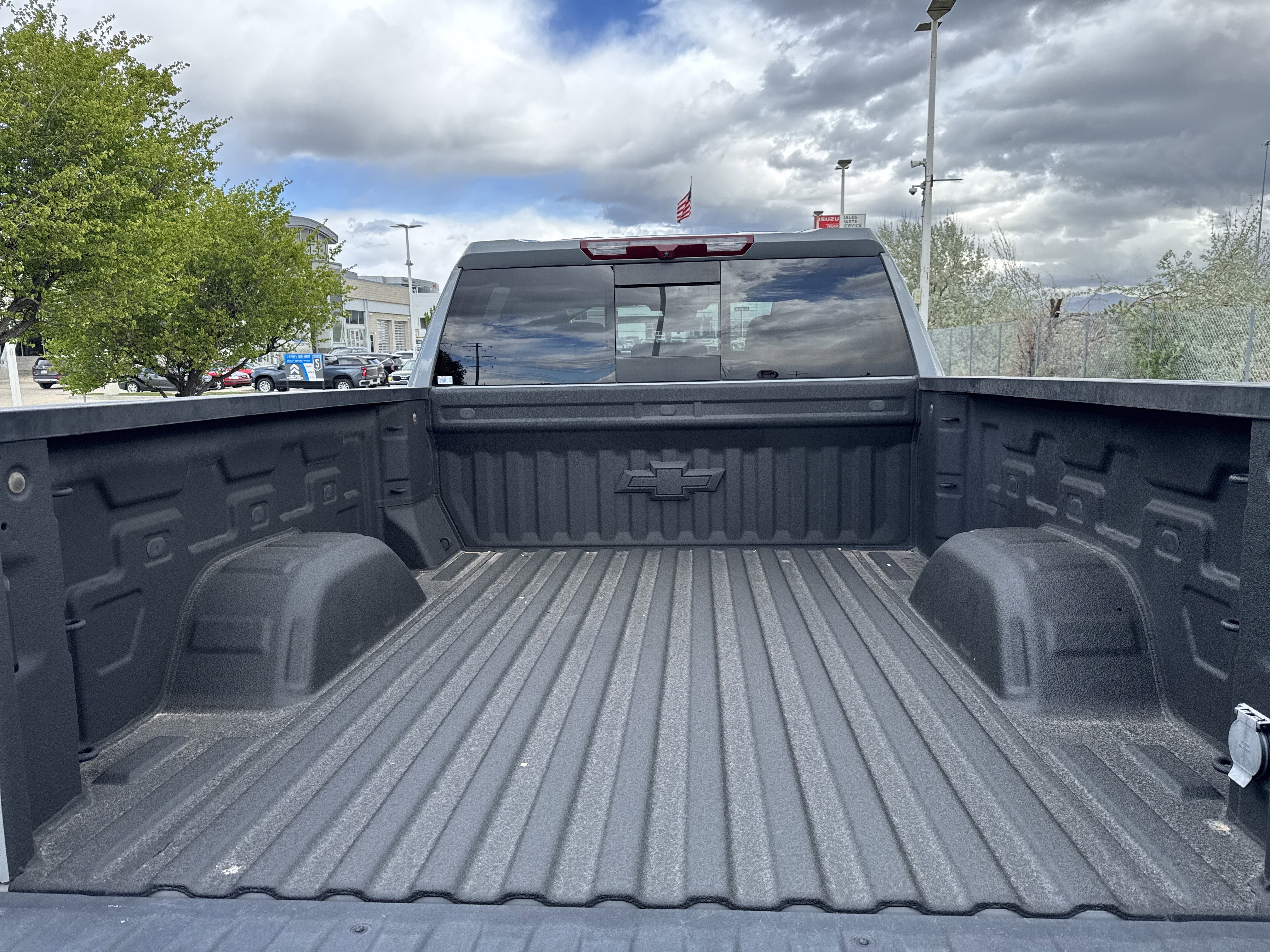 Used 2024 Chevrolet Silverado 1500 LT Trail Boss w/ Convenience Package II AWD/4WD image 25