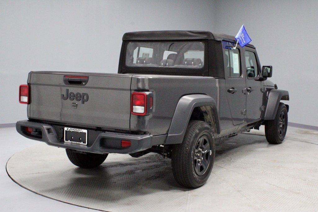 Used 2024 Jeep Gladiator Sport image 11