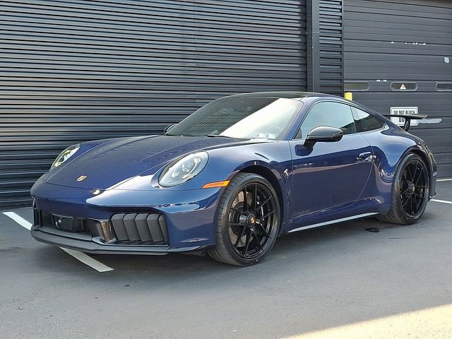 Certified 2025 Porsche 911 Carrera 4 GTS AWD/4WD image 1