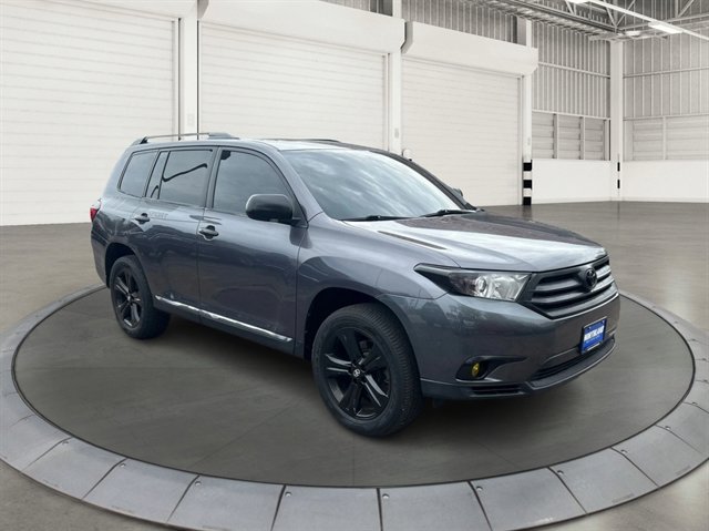 Used 2012 Toyota Highlander Limited w/ Tow Pkg AWD/4WD image 7