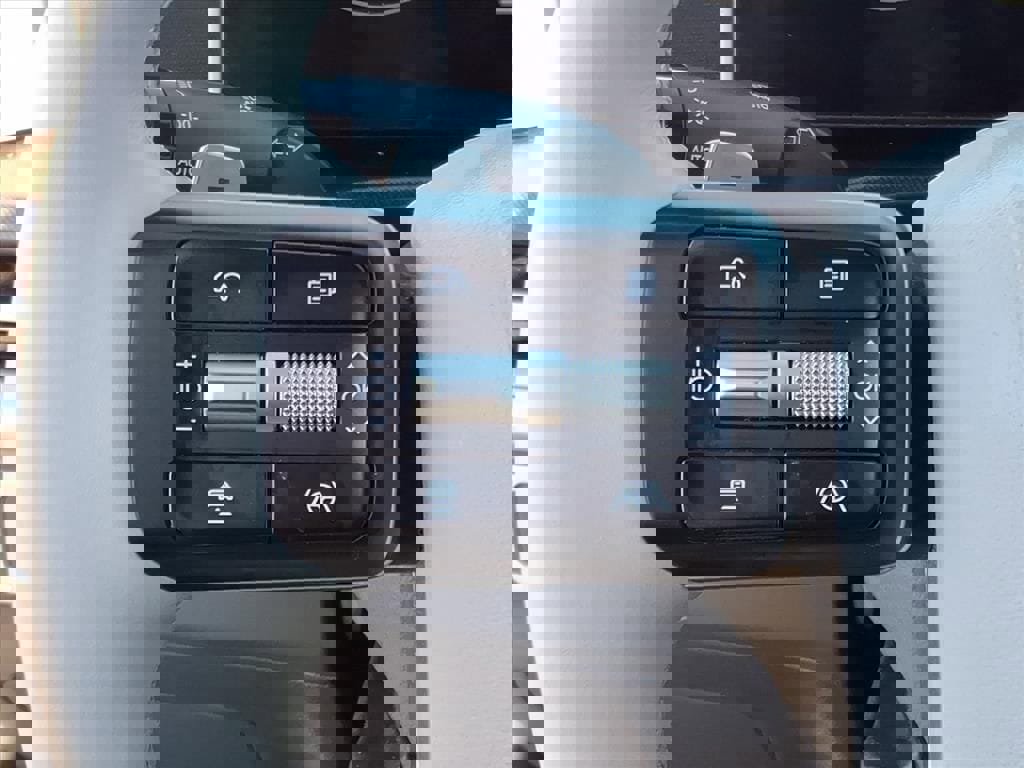 Certified 2024 Hyundai Santa Fe SEL image 18