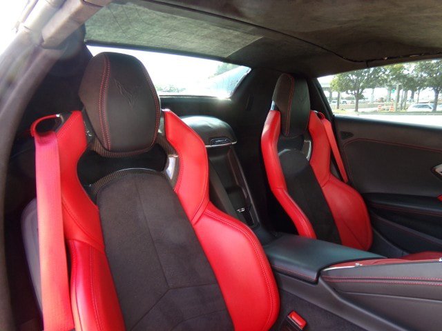 Used 2022 Chevrolet Corvette Stingray Premium Conv w/ Z51 Performance Package RWD image 28