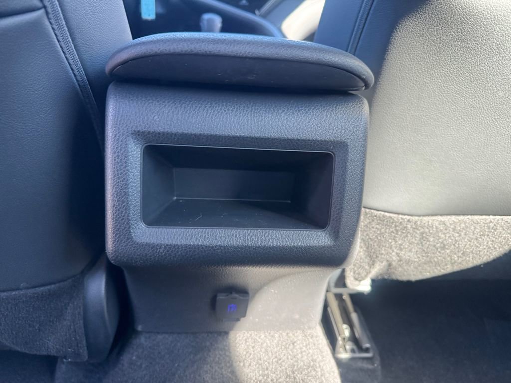 Used 2024 Toyota Camry SE FWD image 18