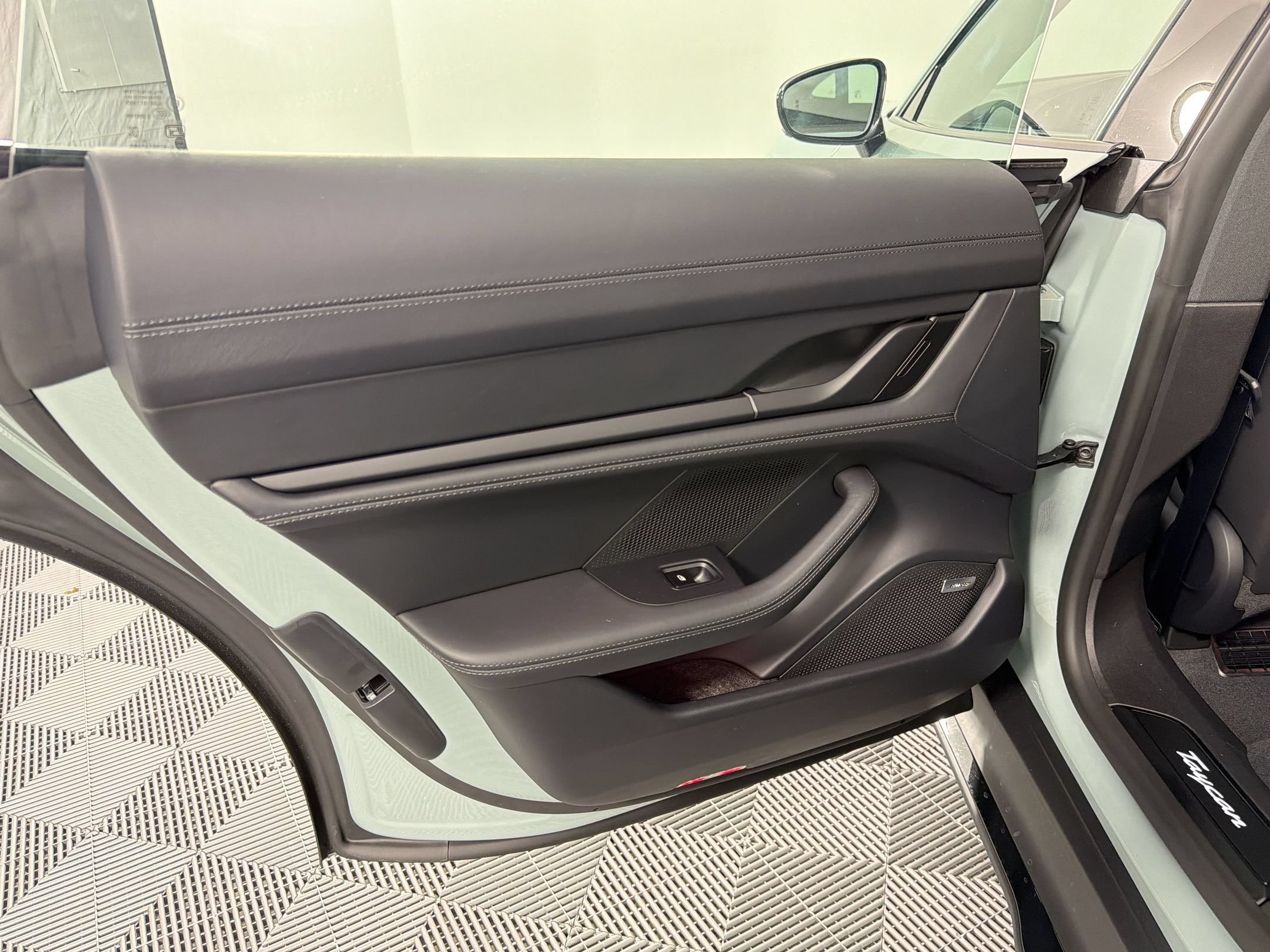 New 2026 Porsche Taycan AWD/4WD image 25