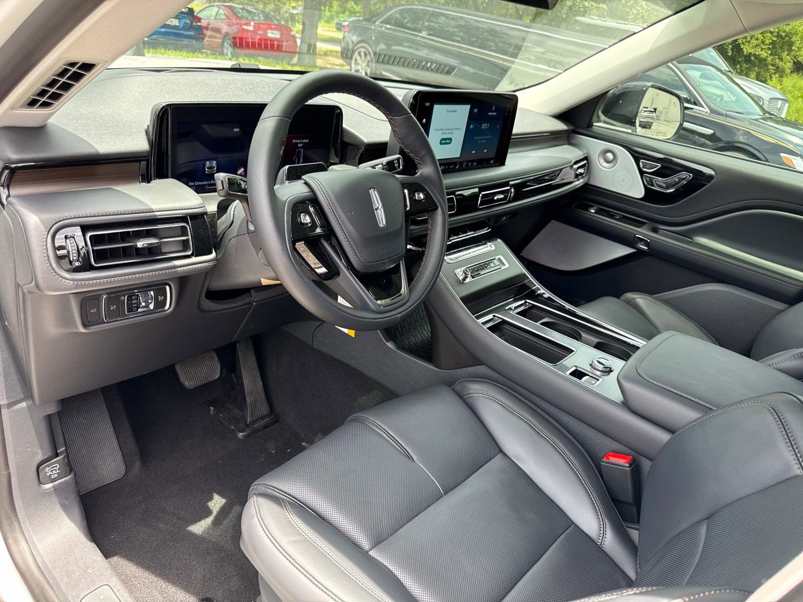 New 2025 Lincoln Aviator Reserve w/ Equipment Group 201A image 35