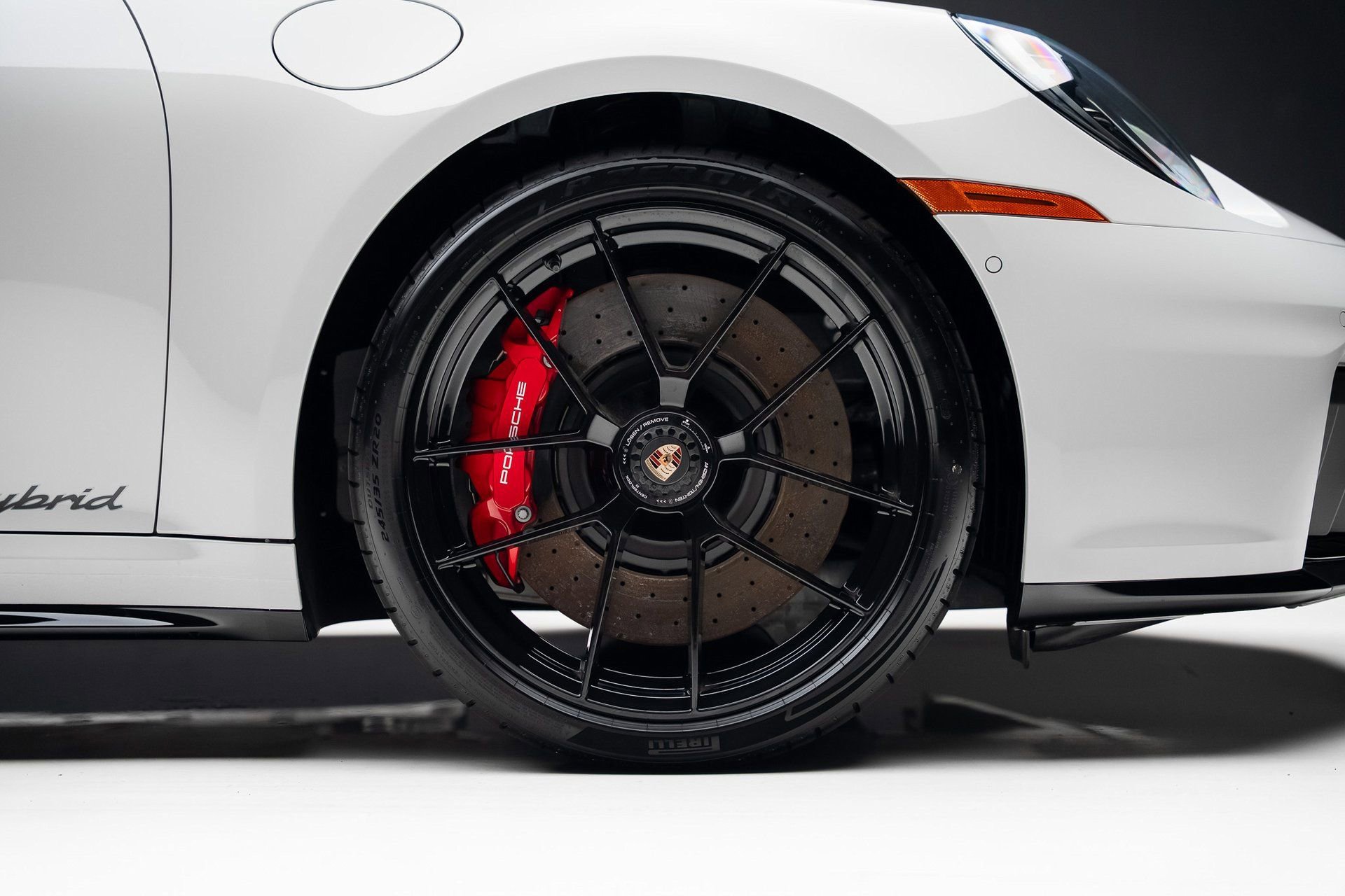 Used 2025 Porsche 911 Targa 4 GTS w/ Premium Package image 41