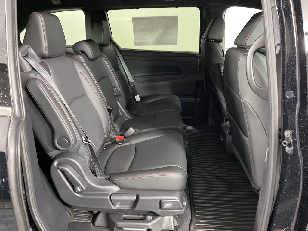 New 2026 Honda Odyssey Sport-L image 13