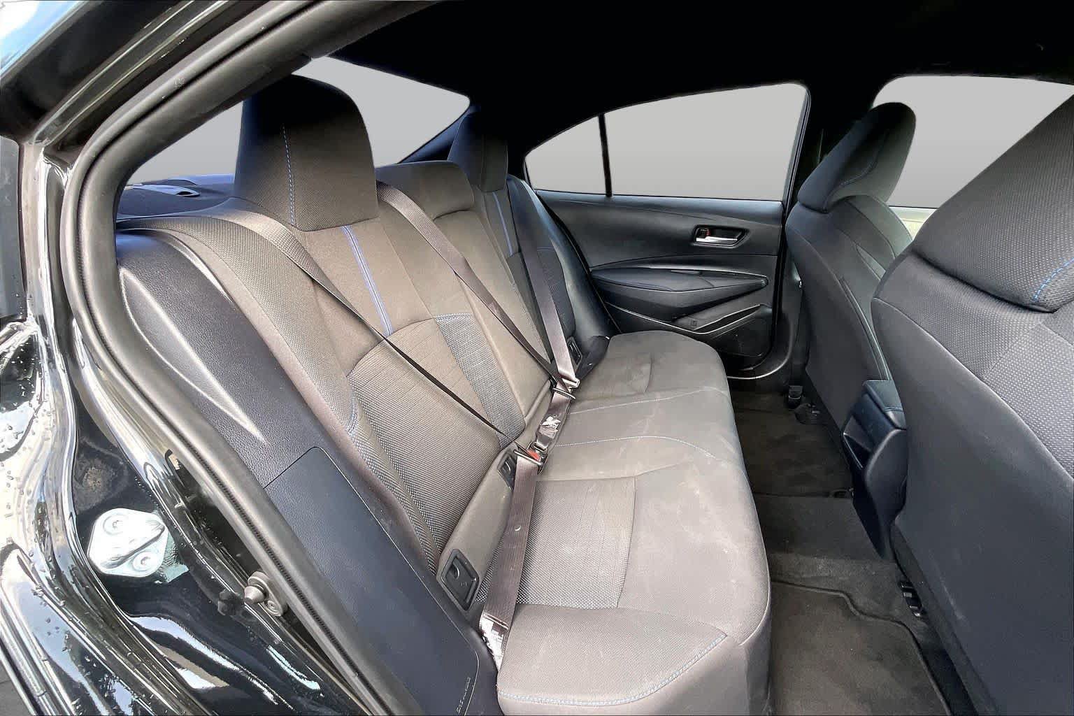 Used 2022 Toyota Corolla SE FWD image 18