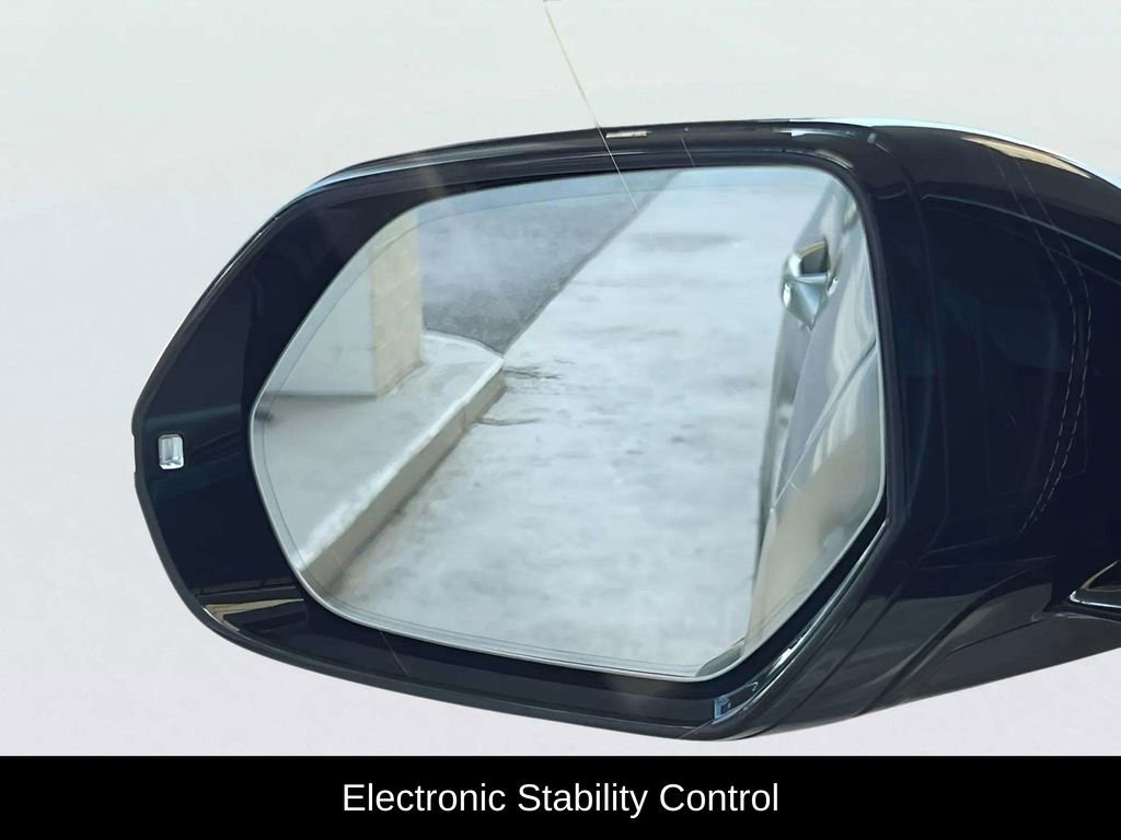 Used 2021 Lamborghini Urus AWD/4WD image 12