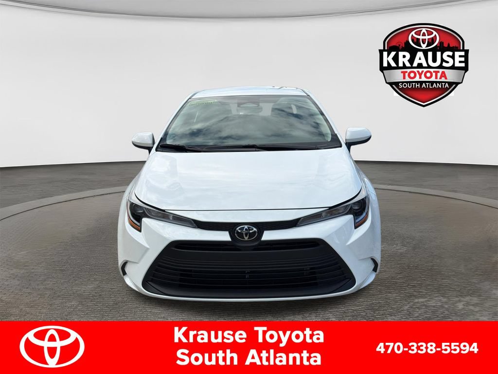 Used 2026 Toyota Corolla LE FWD image 2