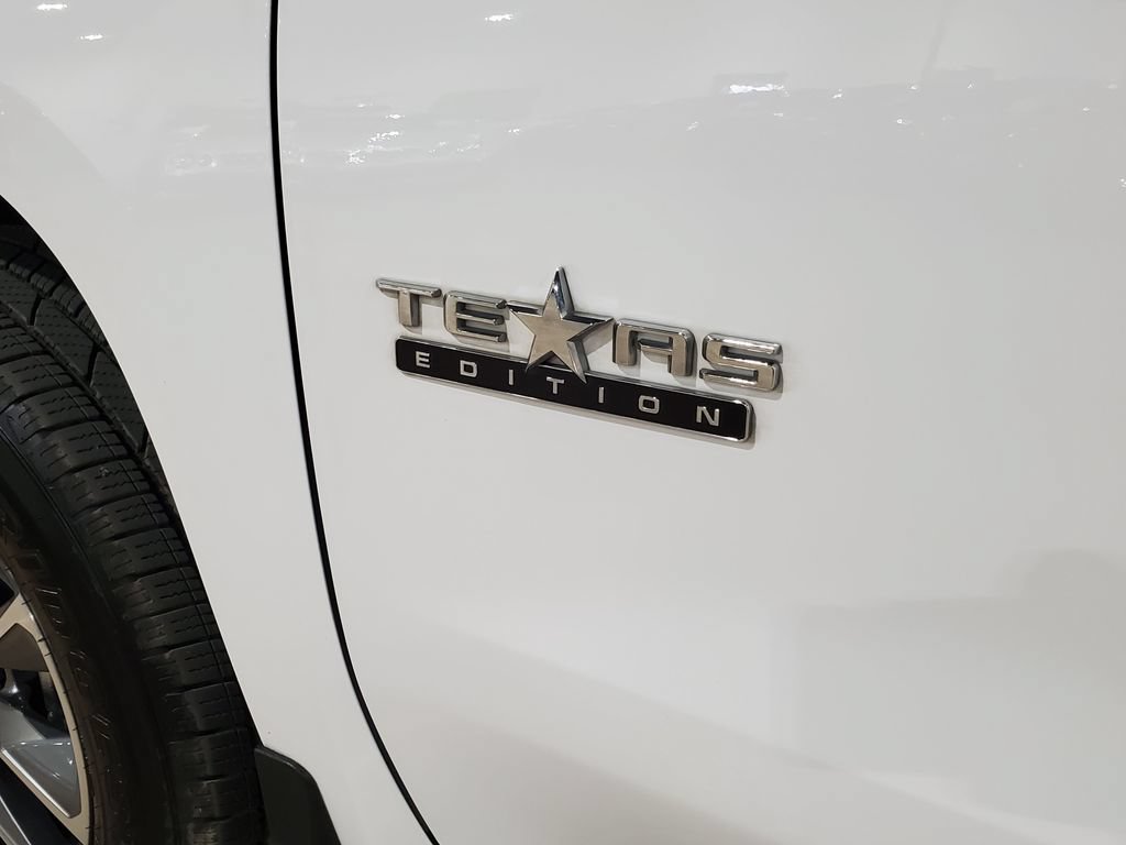 Used 2024 Chevrolet Silverado 1500 LT AWD/4WD image 57