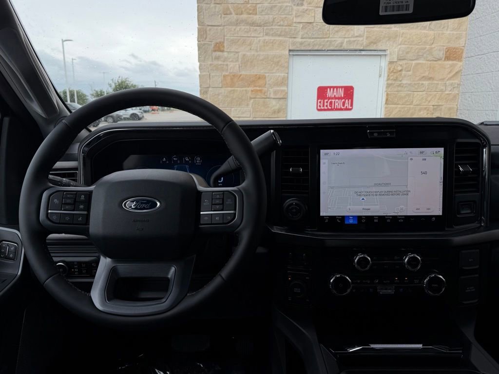 New 2026 Ford F250 4x4 Crew Cab Super Duty image 44