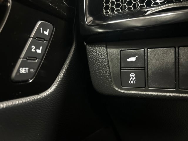 Used 2024 Honda CR-V EX-L image 32