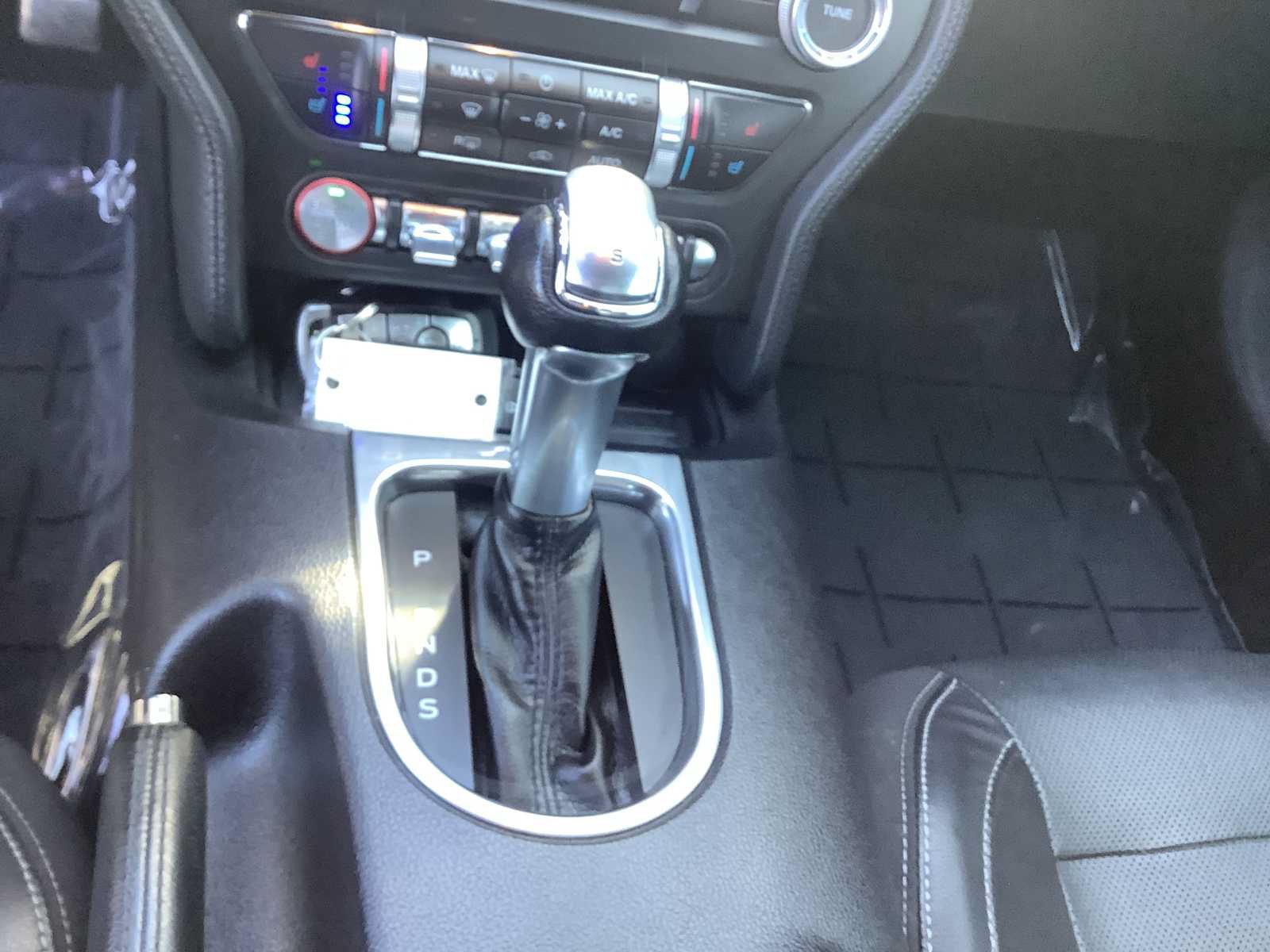 Used 2019 Ford Mustang GT Premium RWD image 18
